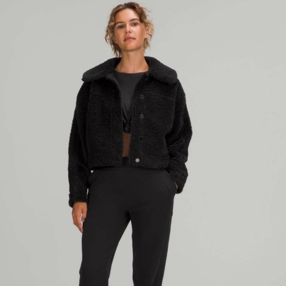 Lululemon NWOT black fleece textured button teddy jacket - Picture 12 of 15